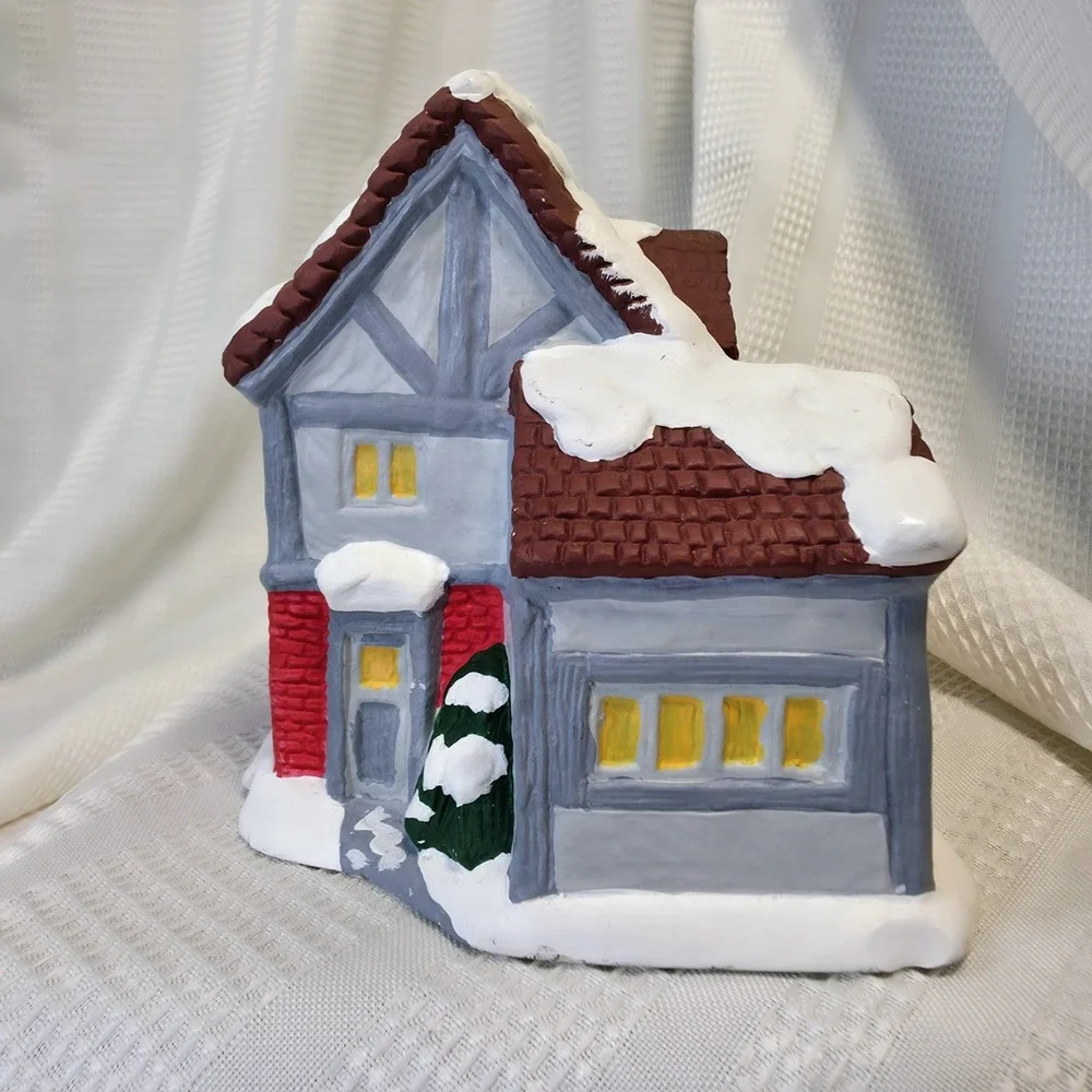 Christmas Village Toy Shop House 9